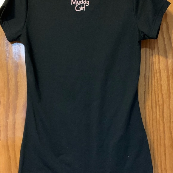 Muddy Girl shirt size medium - Picture 2 of 3